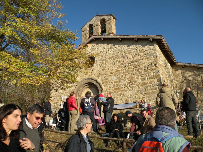 Chiesa di S.Martino presso Amatrice in occasione della festa di S,Martino prima del 2016 -foto N.Olivieri